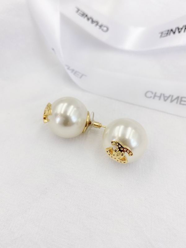 Chanel earing 1lyx66